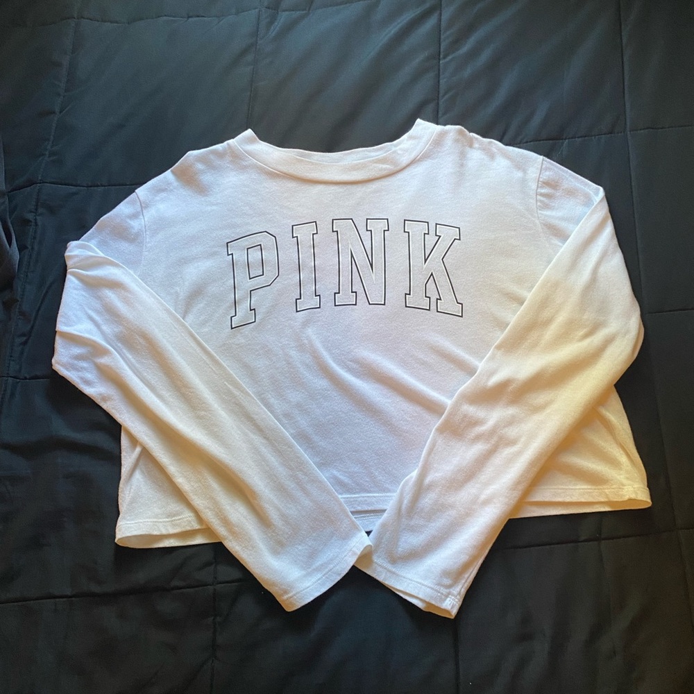 Victoria’s Secret PINK Long sleeve crop top